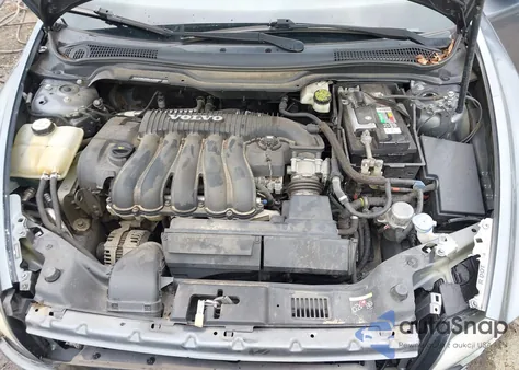 2010 Volvo S40 2.4I из США, поврежденный, VIN YV1382MS4A2507612